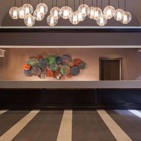 Embassy Suites By Hilton Houston Near The Galleria Экстерьер фото