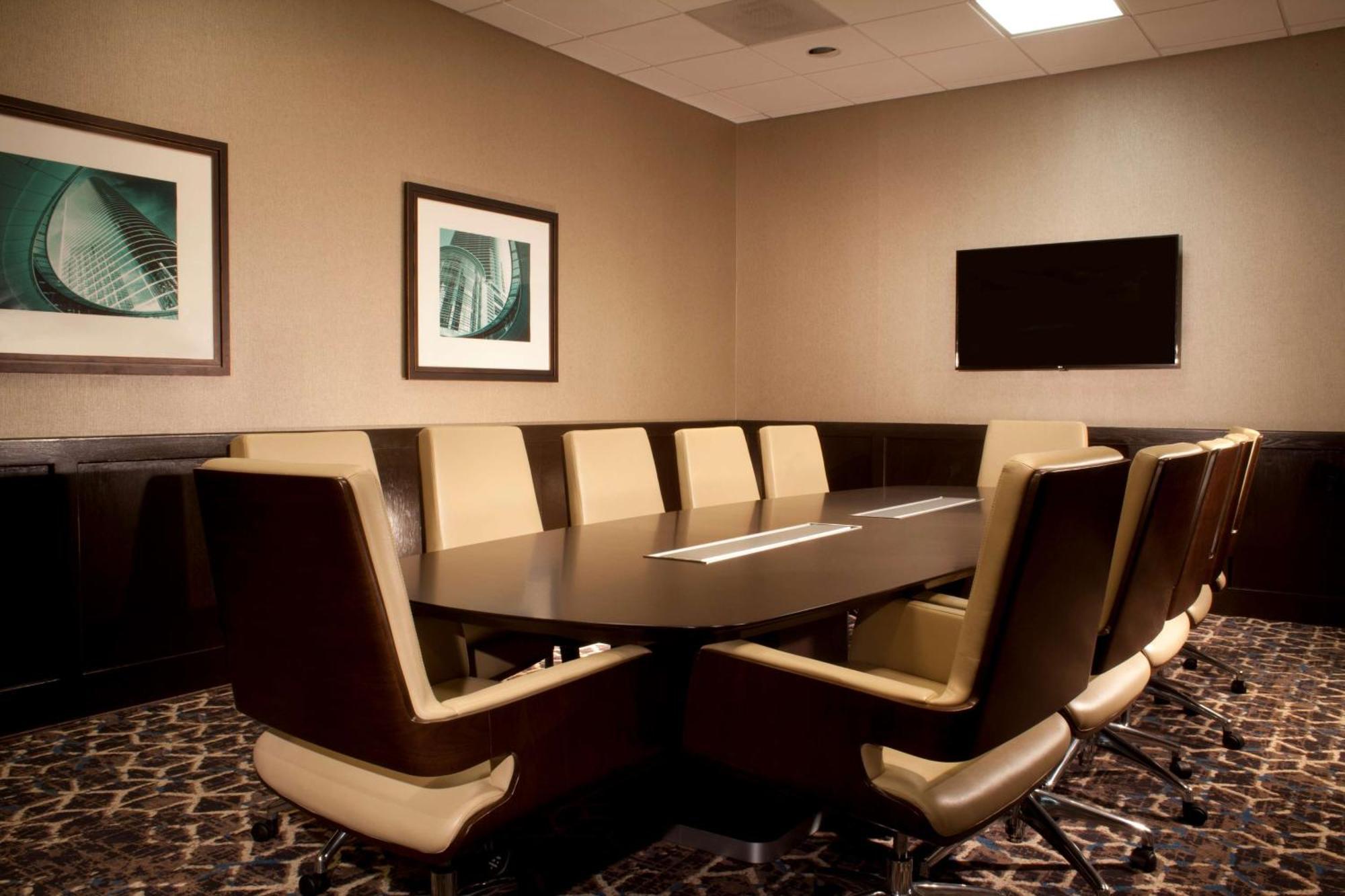 Embassy Suites By Hilton Houston Near The Galleria Экстерьер фото